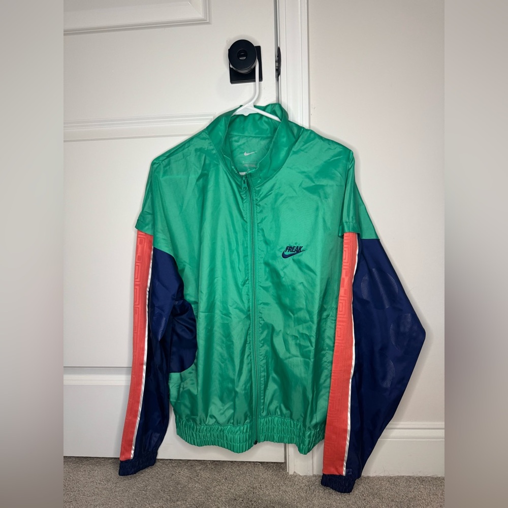 Nike Freak Windbreaker Jacket